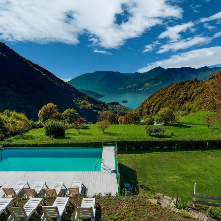 マローネ In A Green And Relaxing Atmosphere With Pool And Stunning Lake Viewヴィラ エクステリア 写真